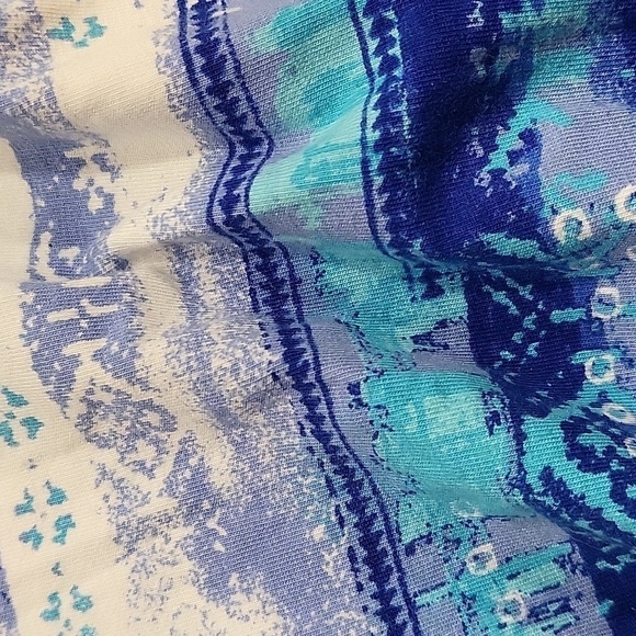 Relativity Button Front Top Cotton Rayon Blend M Blues. Teal and White Pockets - Picture 4 of 7